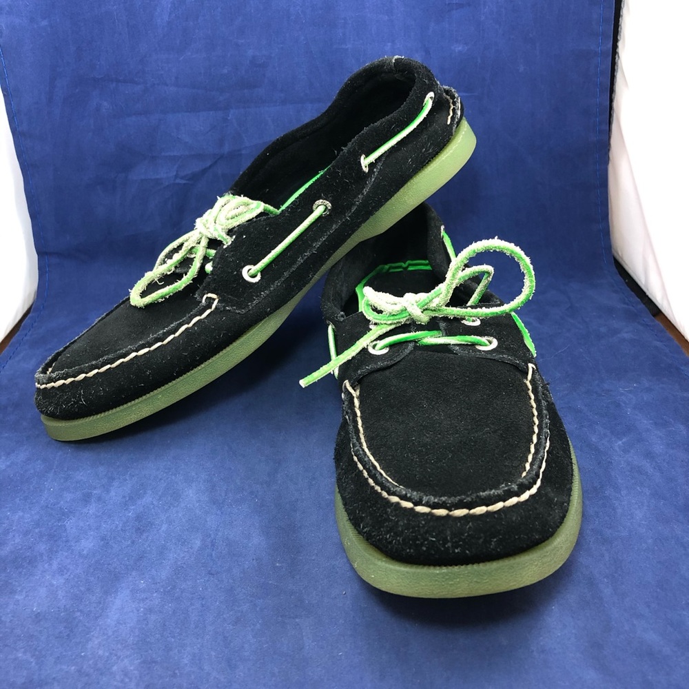 Men’s Sperry Topsider blue suede loafer boat shoe